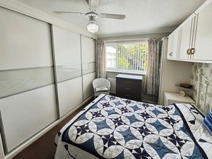 Bedroom- click for photo gallery